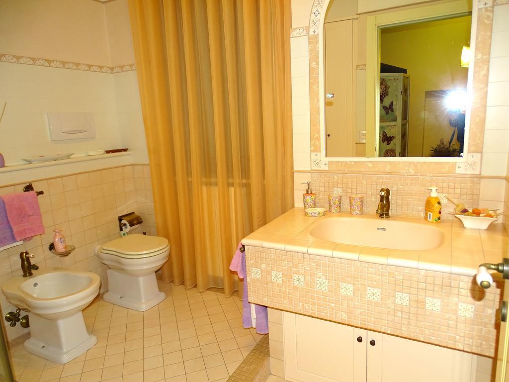 Villa Gioia Rooms Montegranaro Quarto foto